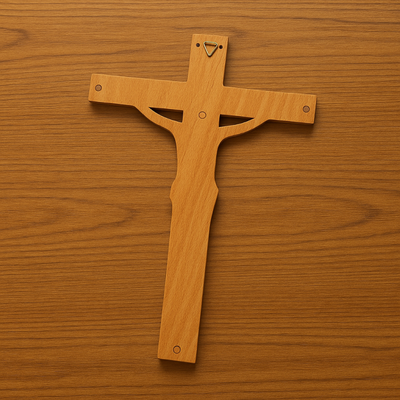 Crocifisso in legno chiaro | Gesù Cristo